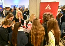 “VMU Connections: Career Day” Opens Doors to the Job Market for Students and High Schoolers