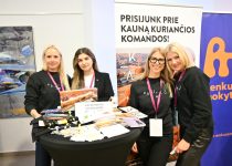 VDU įvyko „Jungtys: Karjeros diena“ – studentus ir mokinius subūręs renginys atvėrė duris į darbo pasaulį