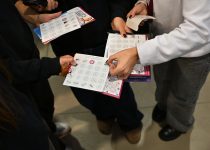 VDU įvyko „Jungtys: Karjeros diena“ – studentus ir mokinius subūręs renginys atvėrė duris į darbo pasaulį