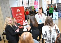 “VMU Connections: Career Day” Opens Doors to the Job Market for Students and High Schoolers